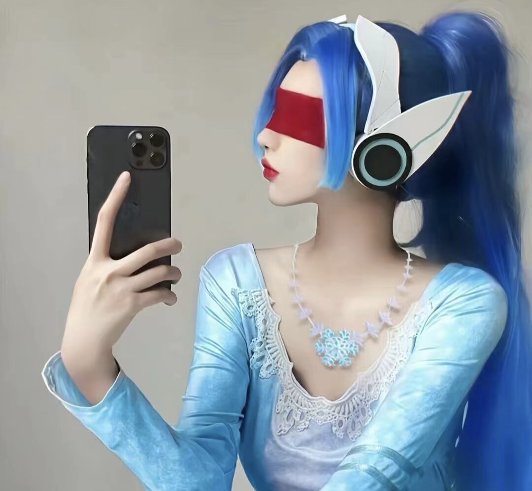1768